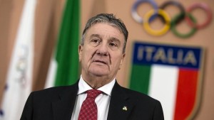 Il presidente della Federugby Alfredo Gavazzi, durante la presentazione al Coni del torneo "Sei Nazioni" di rugby. Roma 27 gennaio 2015. ANSA/ANGELO CARCONI